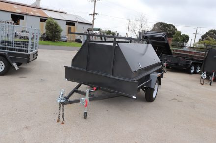 8x5 | Tradesman Trailer | 600mm | Checker-plate Floor | Fixed Front